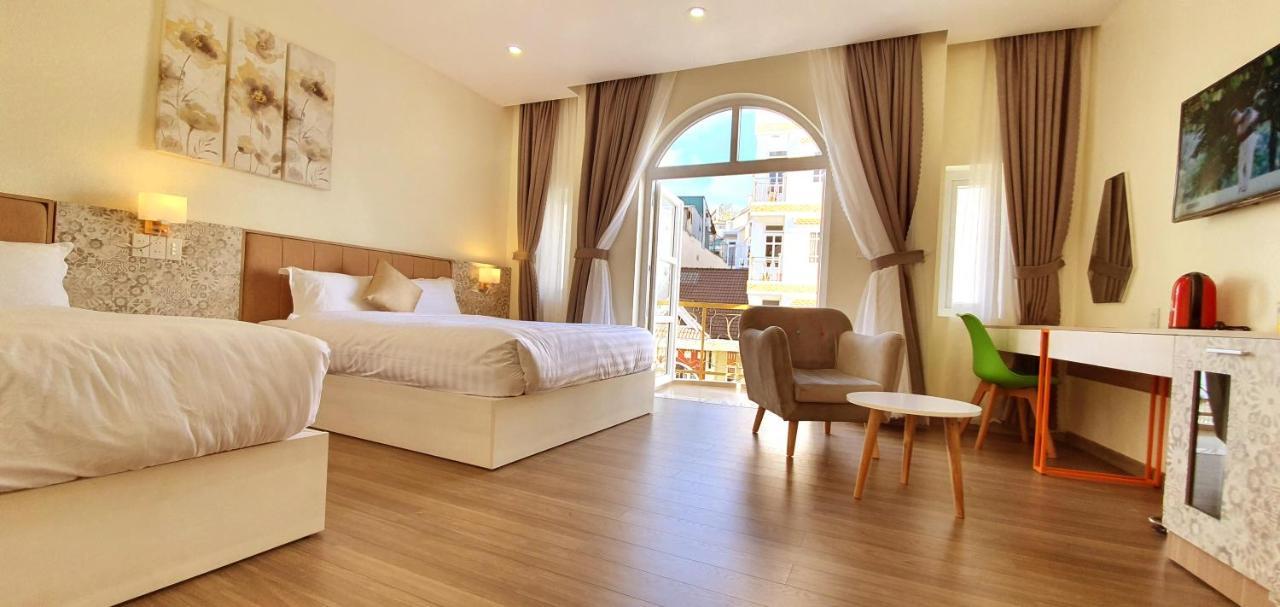 Vy Anh Hotel Da Lat Exterior photo