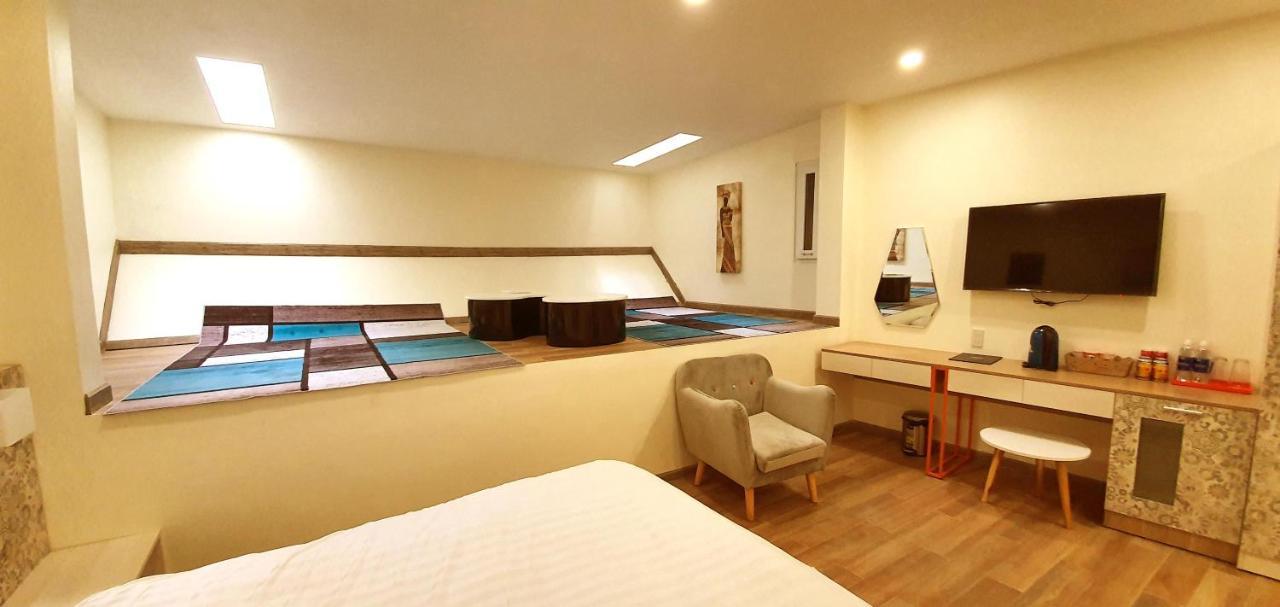 Vy Anh Hotel Da Lat Exterior photo